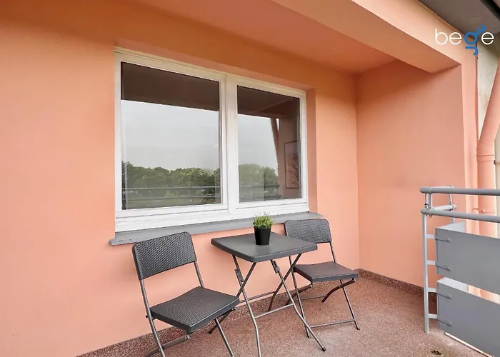 Bege Executive Daire Duisburg